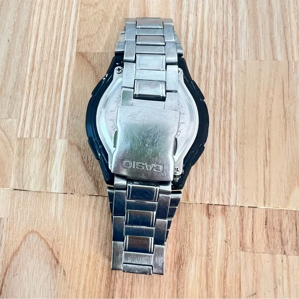 Casio Men's Silver Watch with Black Dial